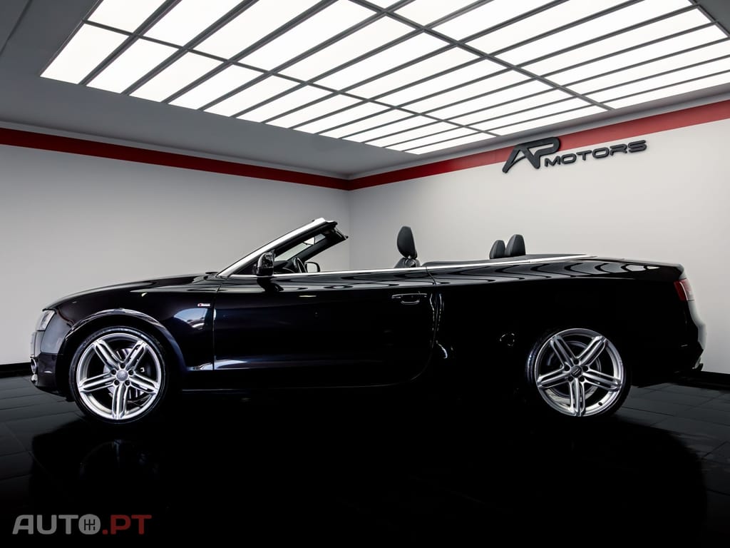 Audi A5 2.0 TFSi S-line — fotografia 2