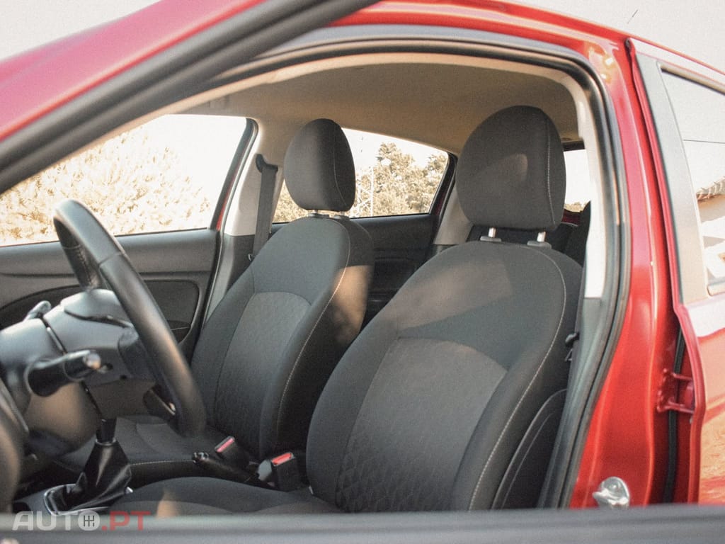 Mitsubishi Space Star 1.2 Connect Edition