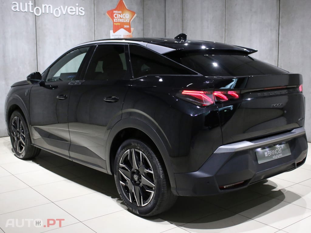 Peugeot 3008 1.2 Hybrid GT e-DCS6