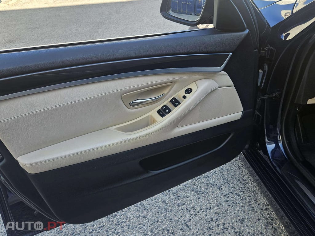BMW 525 d Exclusive Auto 126g