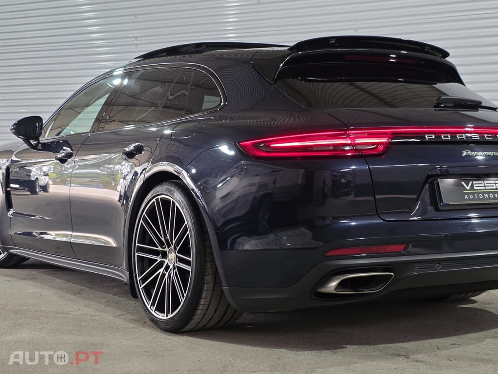 Porsche Panamera 4 E-Hybrid Platinum Edition — fotografia 5