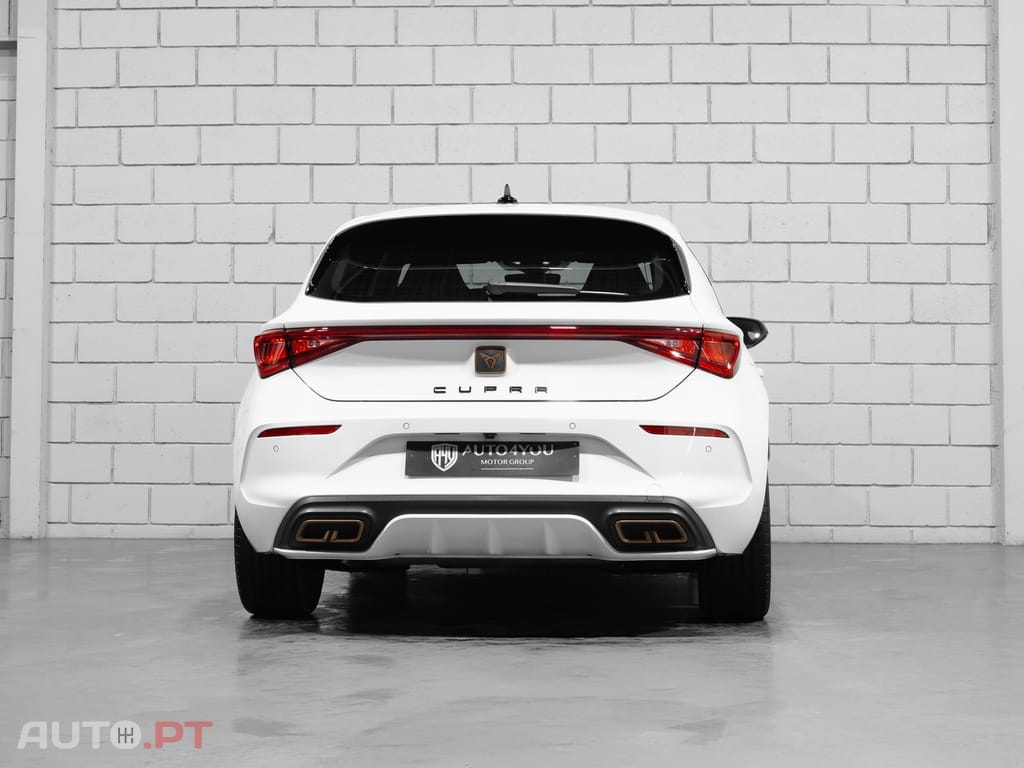 Cupra Leon 1.4 e-Hybrid VZ DSG