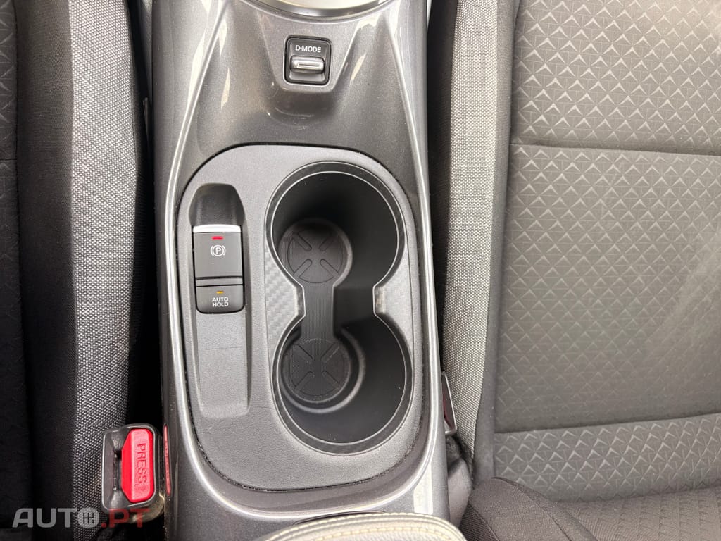 Nissan Juke 1.0 DIG-T N-Connecta