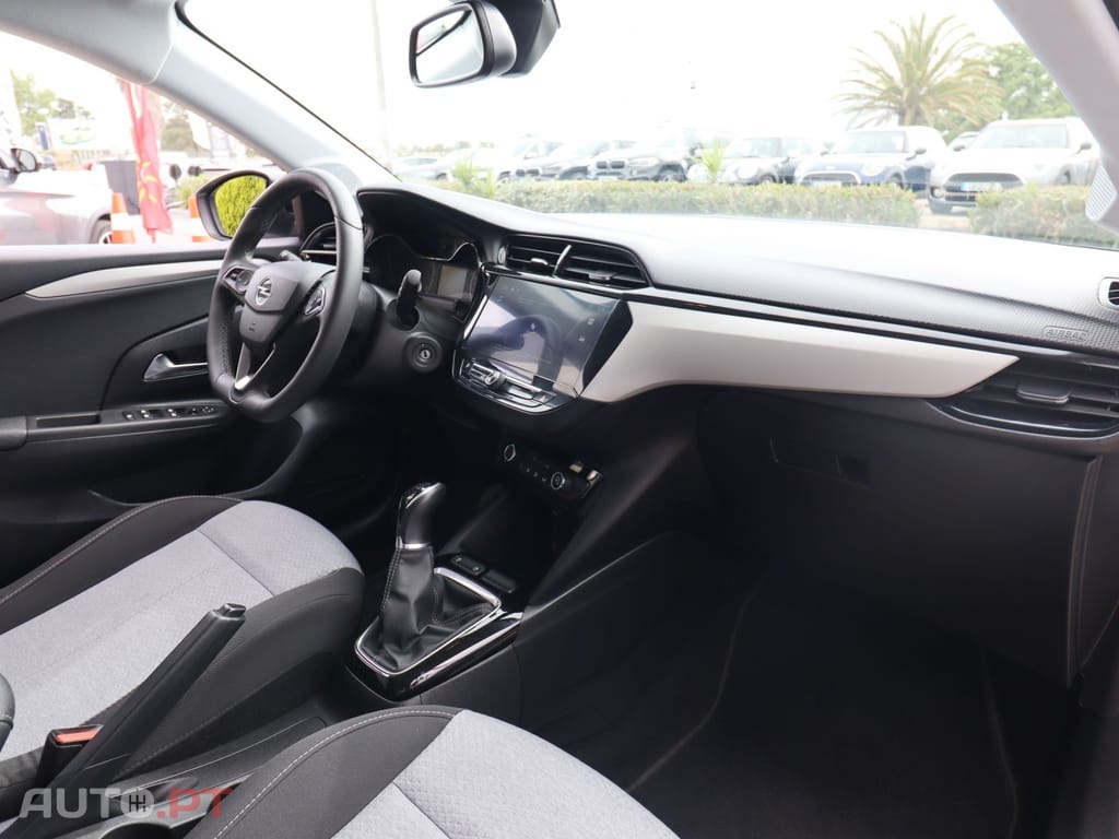 Opel Corsa 1.2 T Business Edition