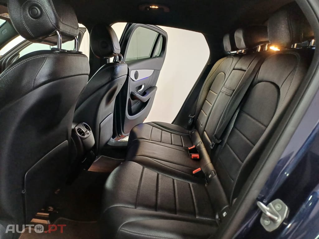 Mercedes-Benz GLC 300 DE AMG LINE 4MATIC