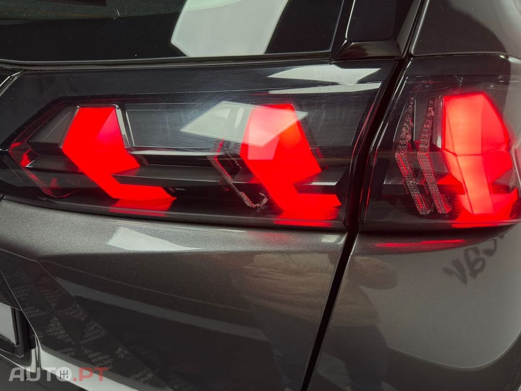 Peugeot 2008 PureTech 130 GPF Stop&Start Active