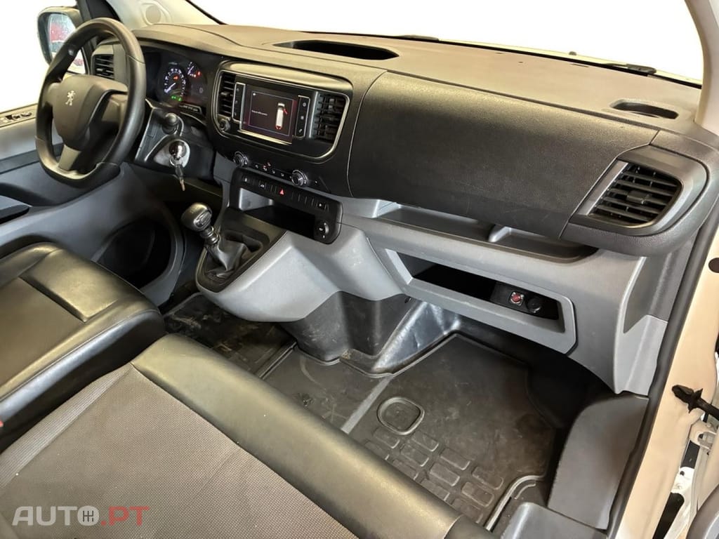 Peugeot Expert 1.5 BlueHDi Standard Premium Pack