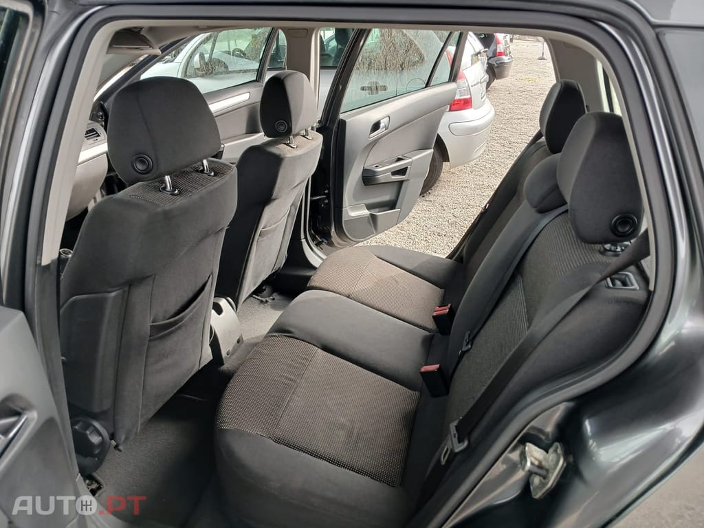 Opel Astra Caravan 1.4