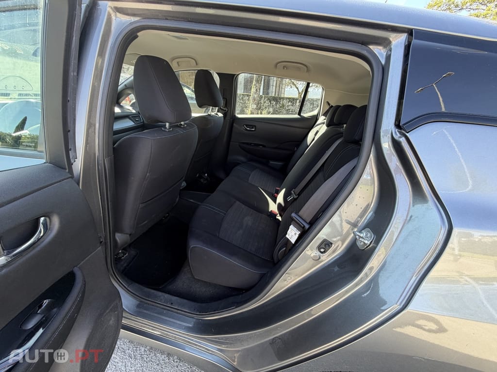 Nissan Leaf Acenta Access