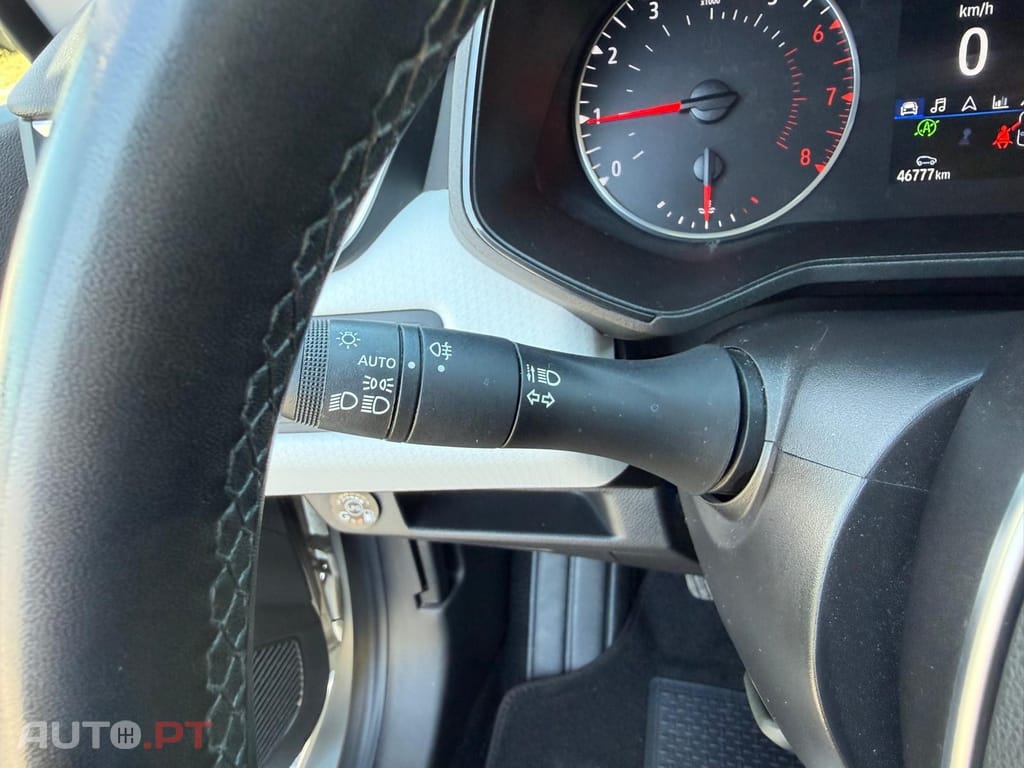 Renault Clio 1.0 TCe Evolution Bi-Fuel