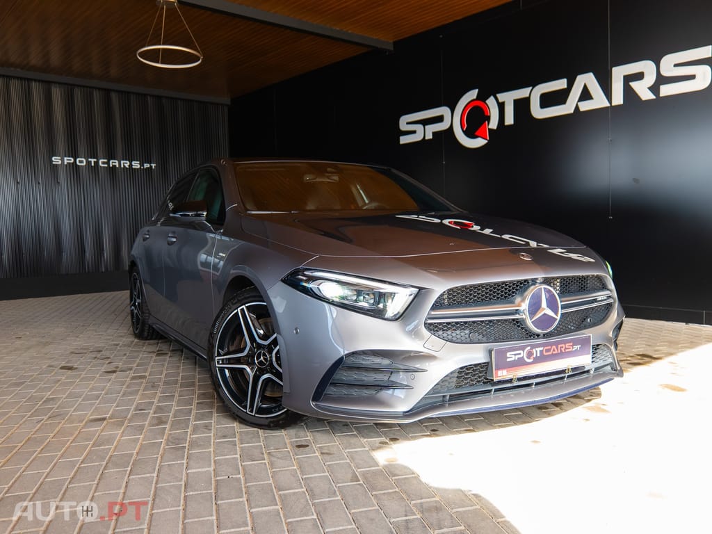 Mercedes-Benz A 35 AMG 4Matic Speedshift DCT 7G