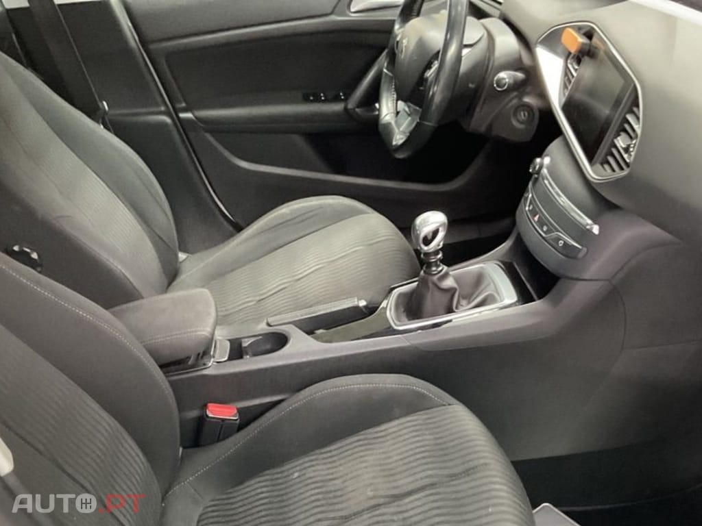 Peugeot 308 SW 1.2 PureTech Active