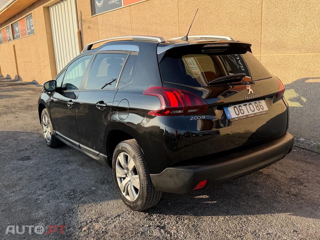 Peugeot 2008 1.6 BlueHDi Style