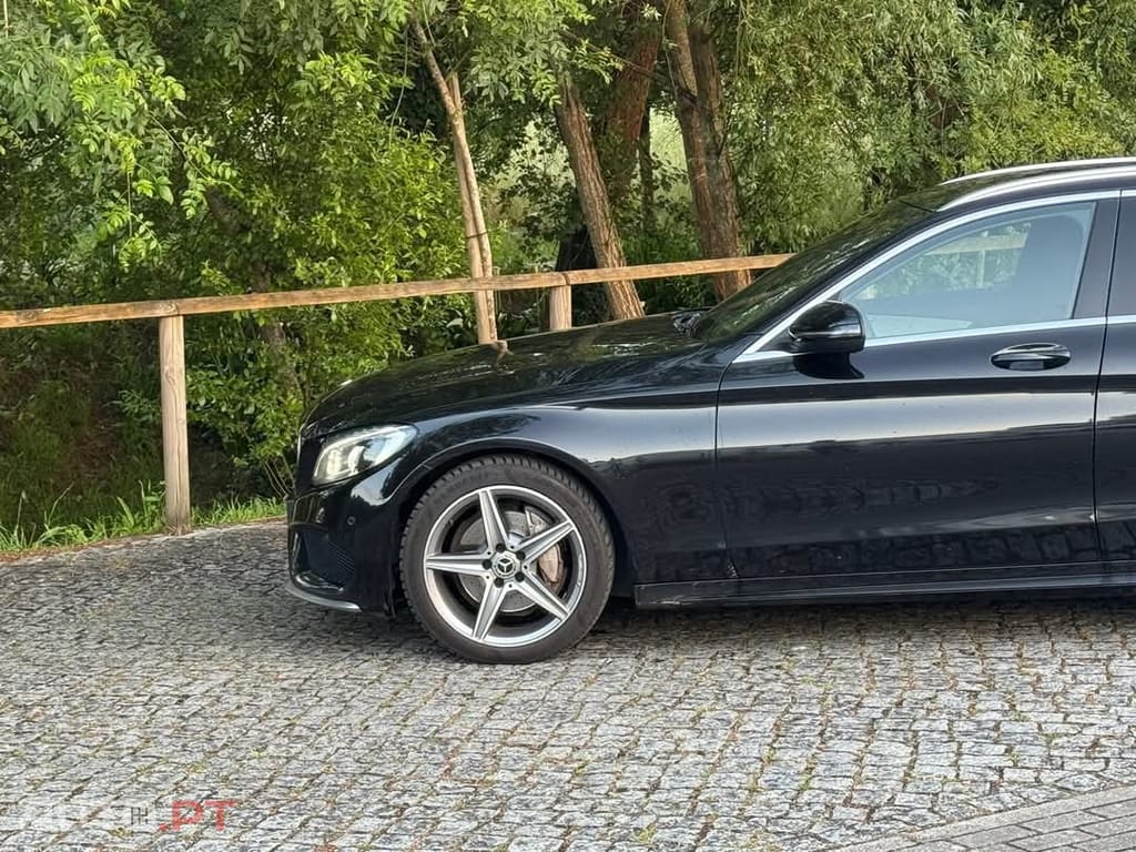 Mercedes-Benz C 220 d AMG Line