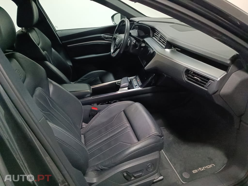 Audi E-Tron Sportback  55 quattro S line