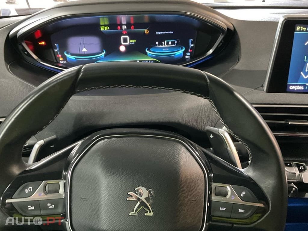 Peugeot 3008 1.6 Hybrid Allure e-EAT8