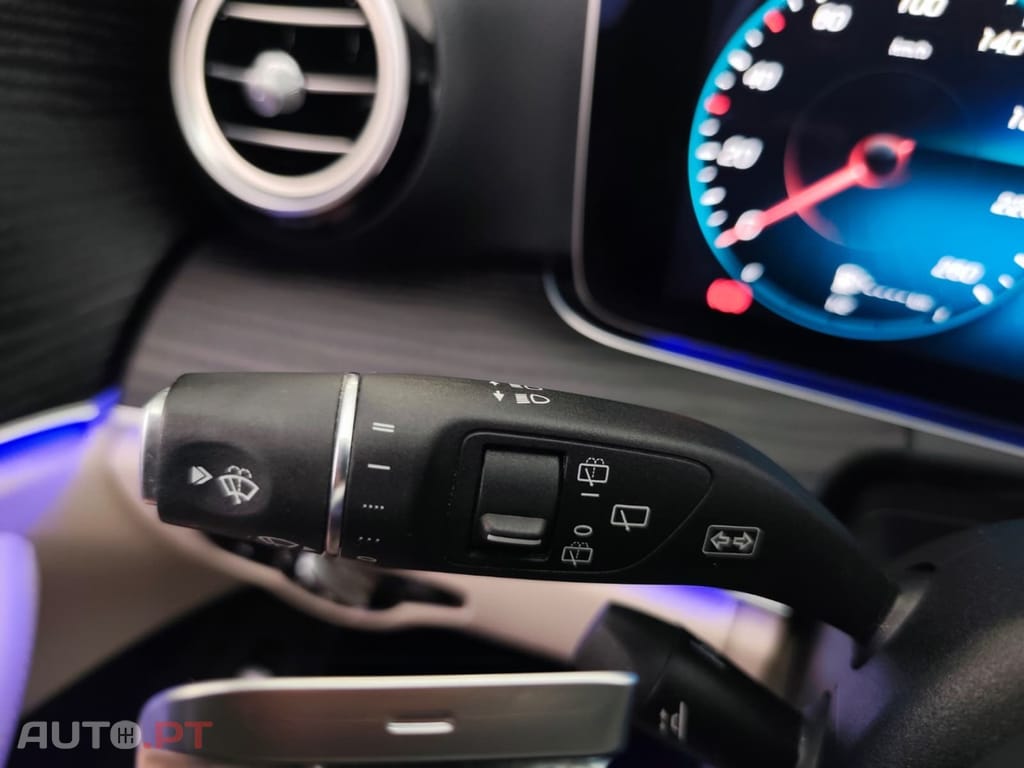 Mercedes-Benz E 300 De Exclusive Line