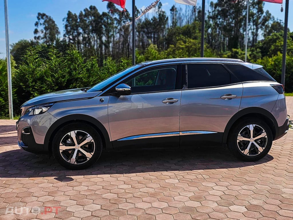 Peugeot 3008 1.5 BlueHDi Crossway