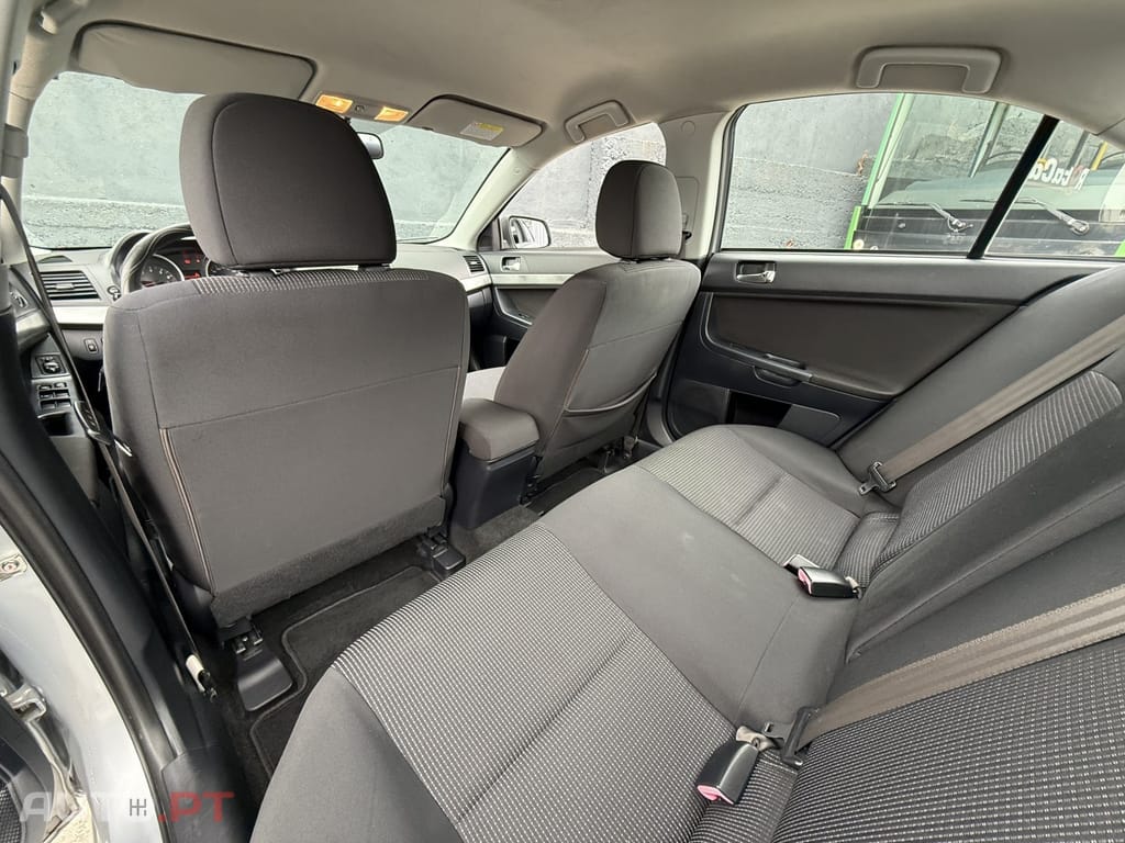 Mitsubishi Lancer 1.6 Invite ClearTec