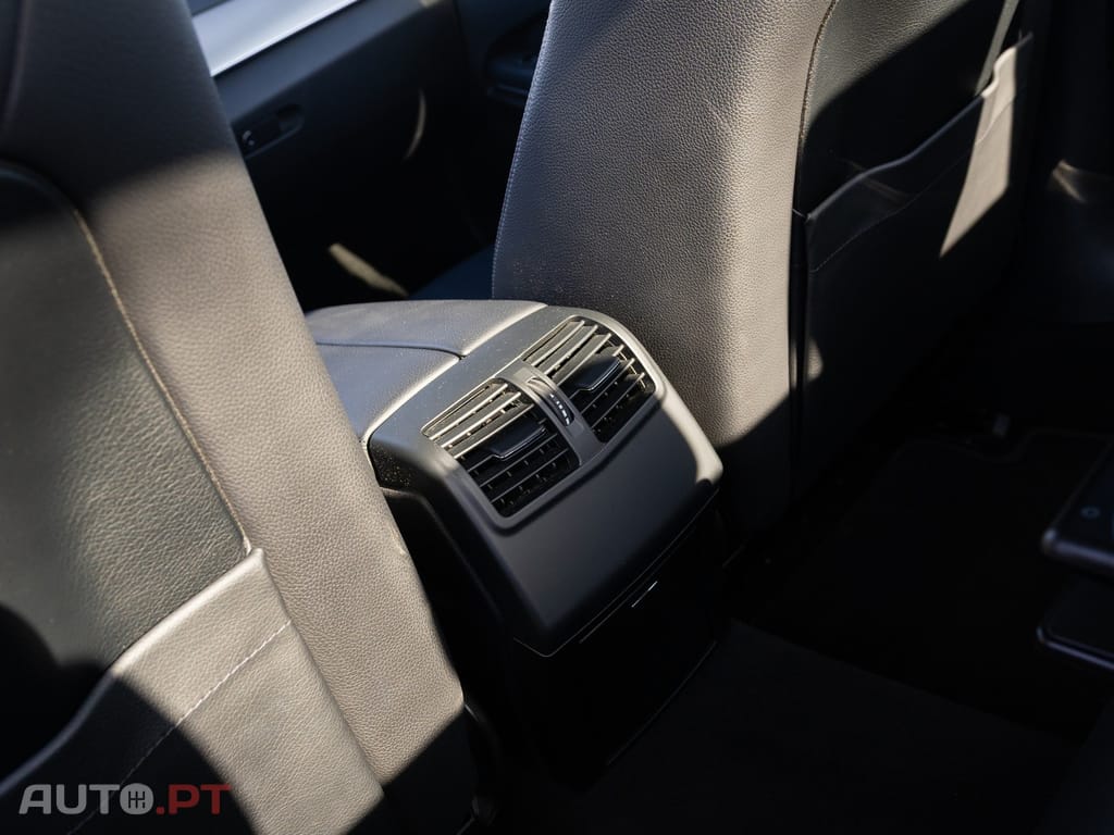 Mercedes-Benz E 300 BlueTEC Hybrid Avantgarde 107g