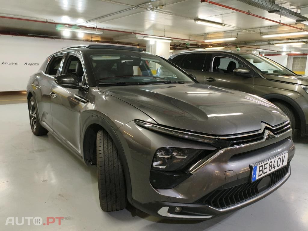 Citroen C5 1.6 Hybrid Shine Pack e-EAT8