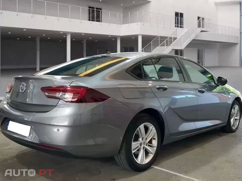 Opel Insignia 1.6 CDTi Business Edition Auto.