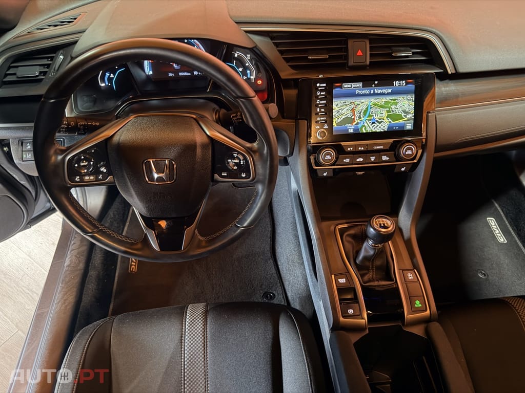 Honda Civic 1.0 i-VTEC Elegance Navi