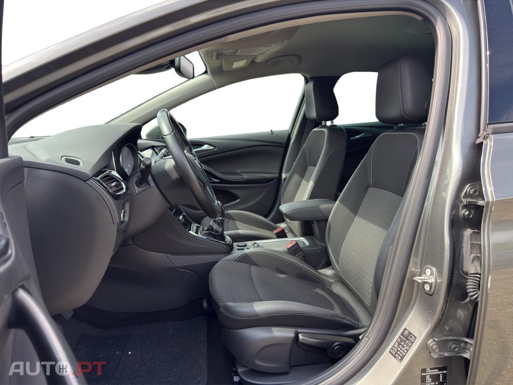Opel Astra 1.6 CDTI Innovation S/S