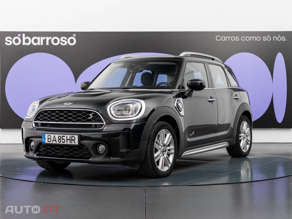 MINI Countryman Cooper SE Premium Essential Auto