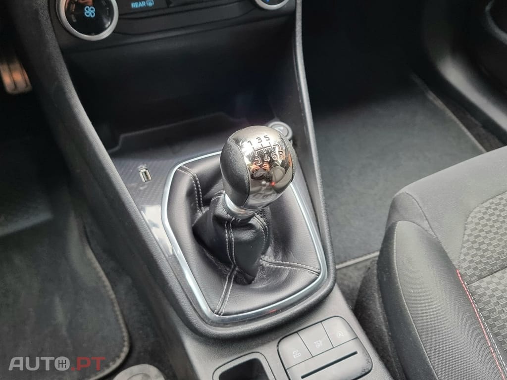 Ford Fiesta 1.0 EcoBoost ST-Line