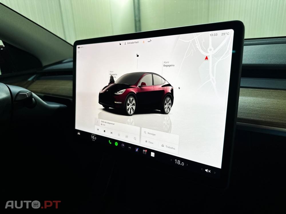 Tesla Model Y Standard