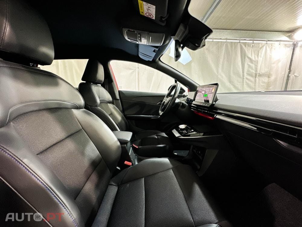 MG MG4 64 kWh Luxury