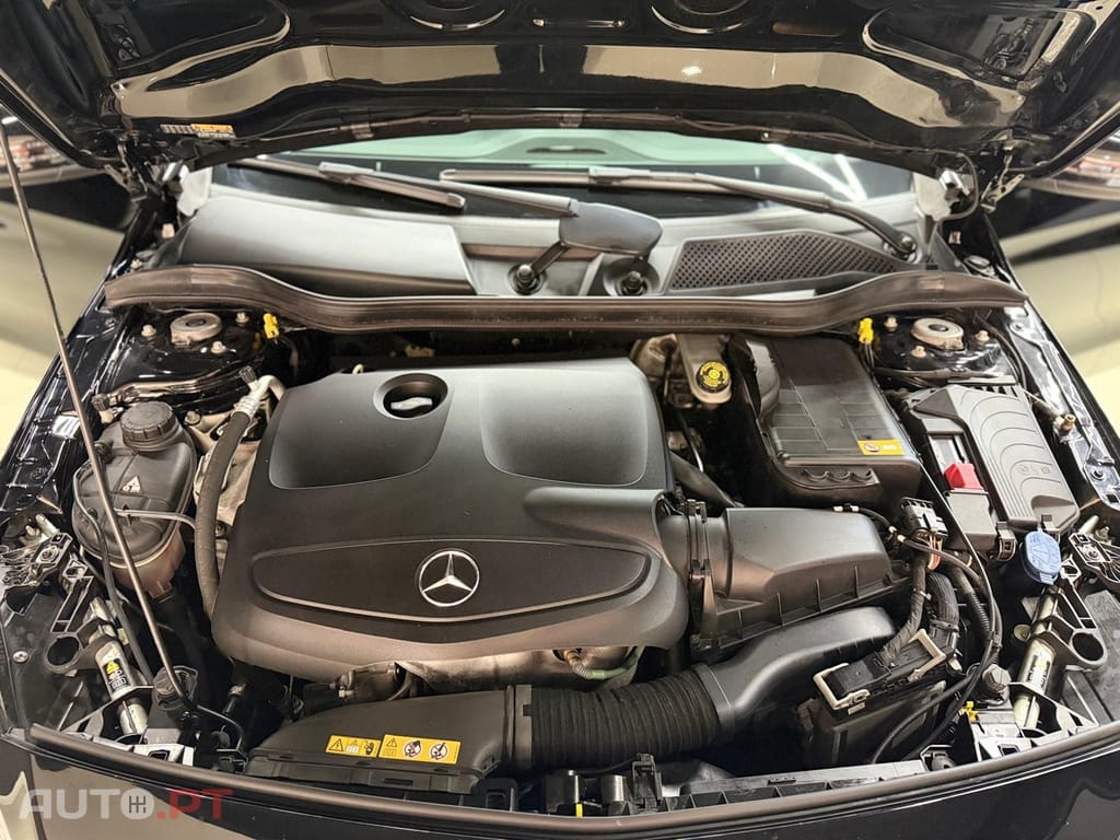 Mercedes-Benz A 180 Dynamic Edition
