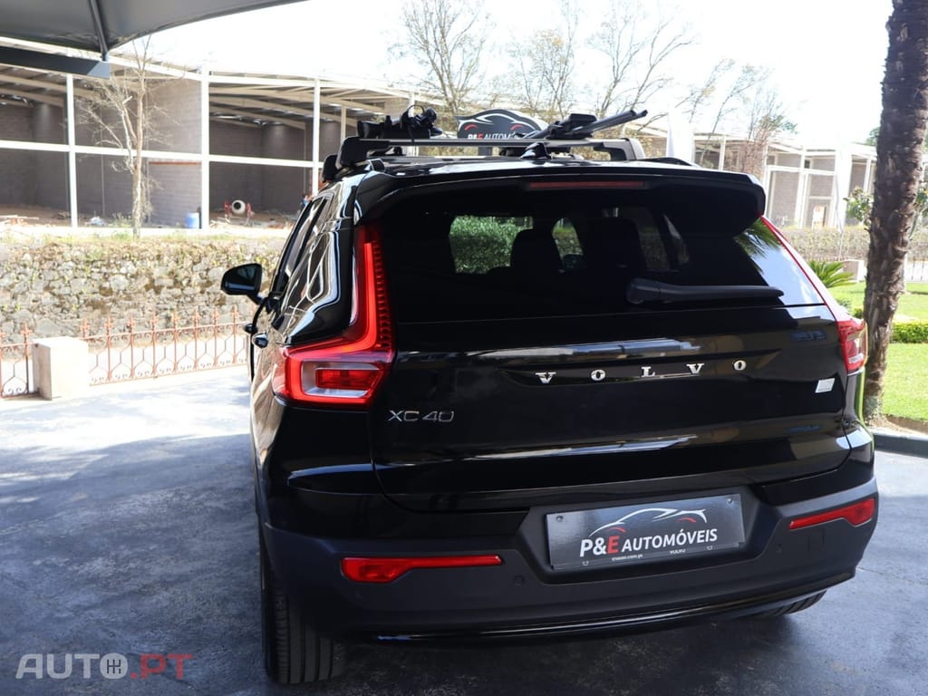 Volvo XC40 1.5 T4 PHEV Plus Dark