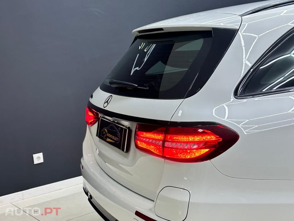 Mercedes-Benz E 300 de AMG Line