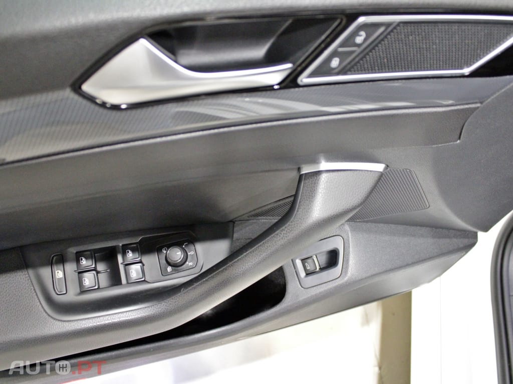 Volkswagen Arteon 2.0 TDI R-Line DSG 4Motion