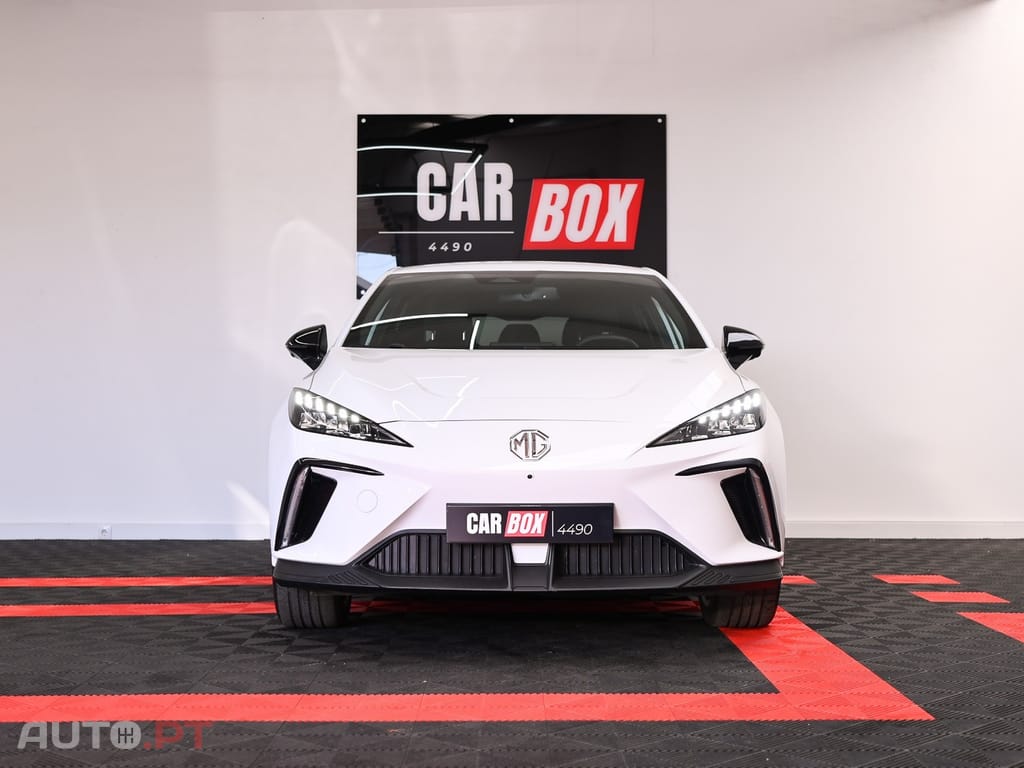 MG MG4 64 kWh Luxury