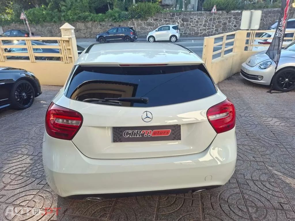 Mercedes-Benz A 200  Cdi 4matic 7g  Dct Streetstyle