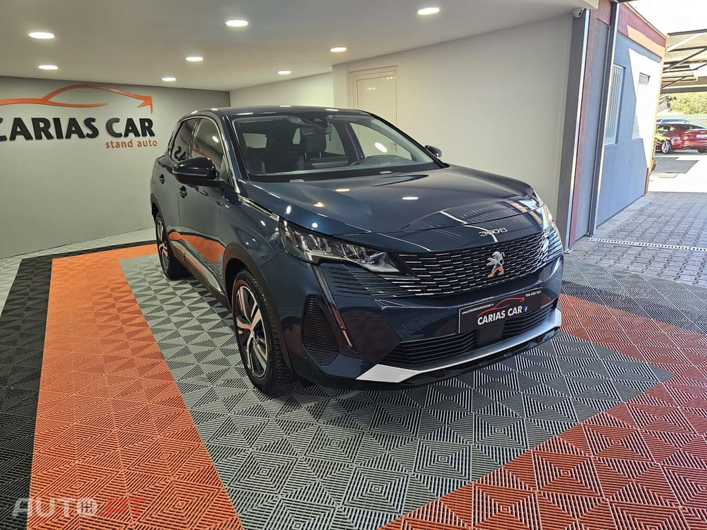 Peugeot 3008 1.6 Hybrid  EAT8 Allure