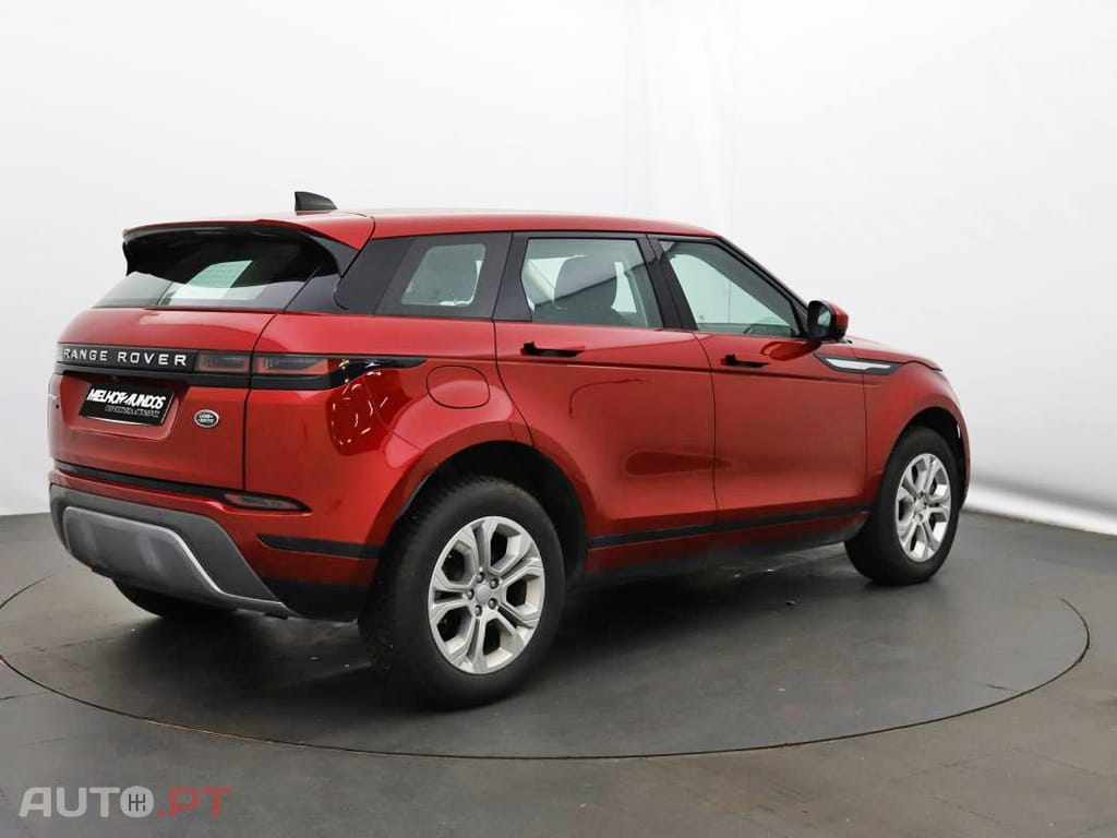 Land Rover Evoque P300e S