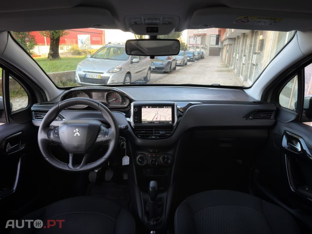 Peugeot 208 1.2 PureTech Style