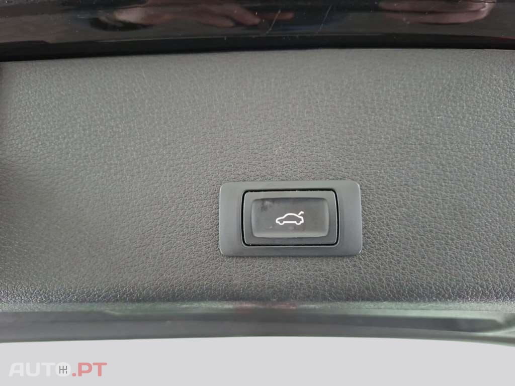 Audi E-Tron 50 Launch Quattro