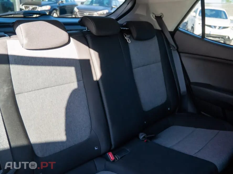 Kia Stonic 1.0 T-GDi Tech 7DCT