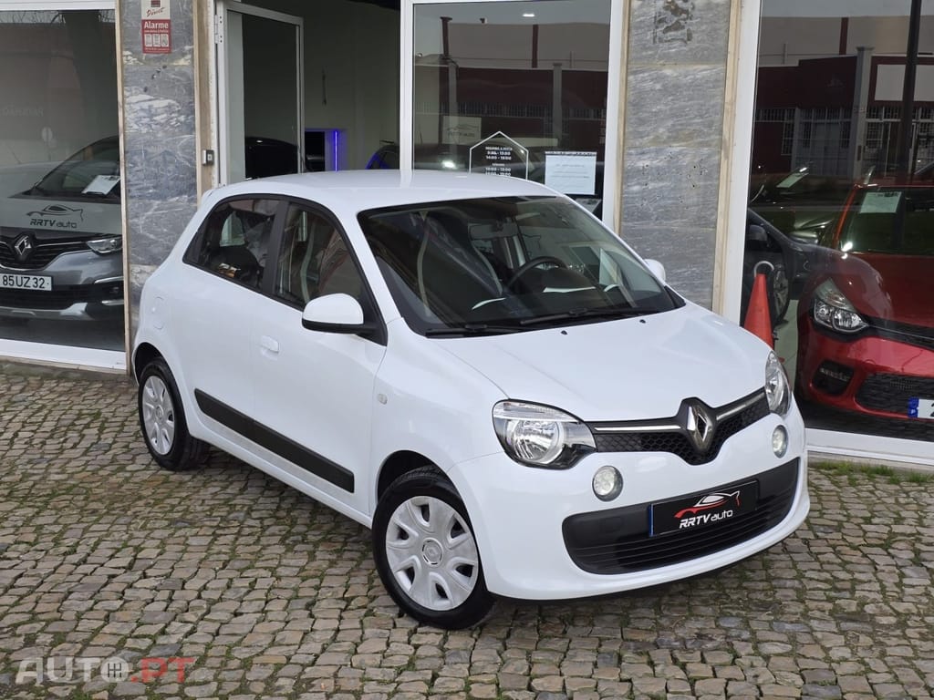 Renault Twingo SCe 70 S&S Cosmic