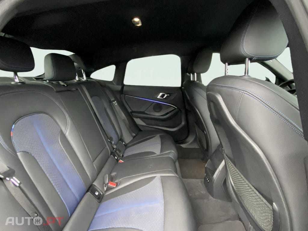 BMW 216 d Pack Desportivo M