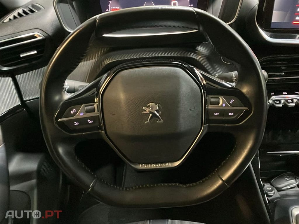 Peugeot 2008 1.2 PureTech Allure