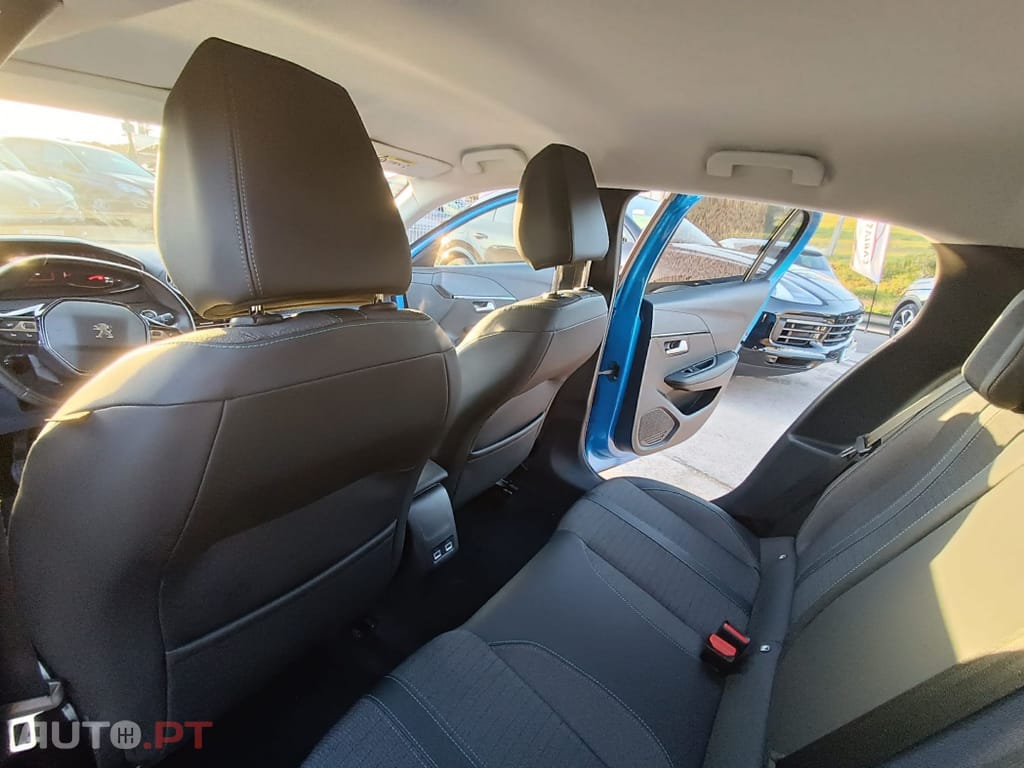 Peugeot 208 1.5 BlueHDi Allure