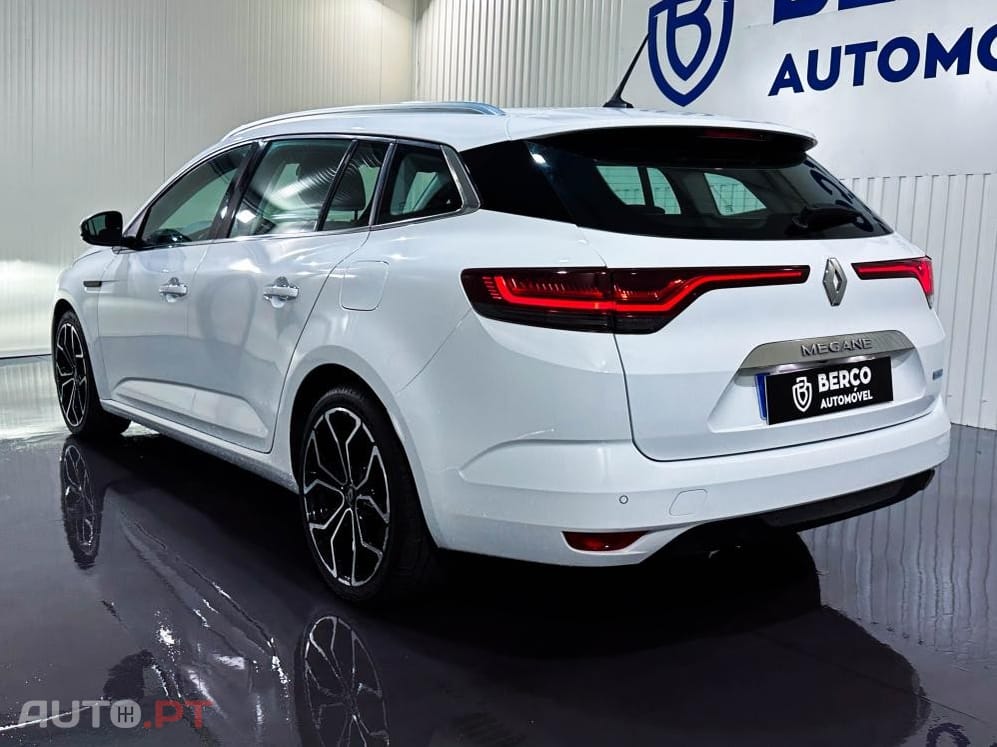 Renault Mégane ST Hybrid
