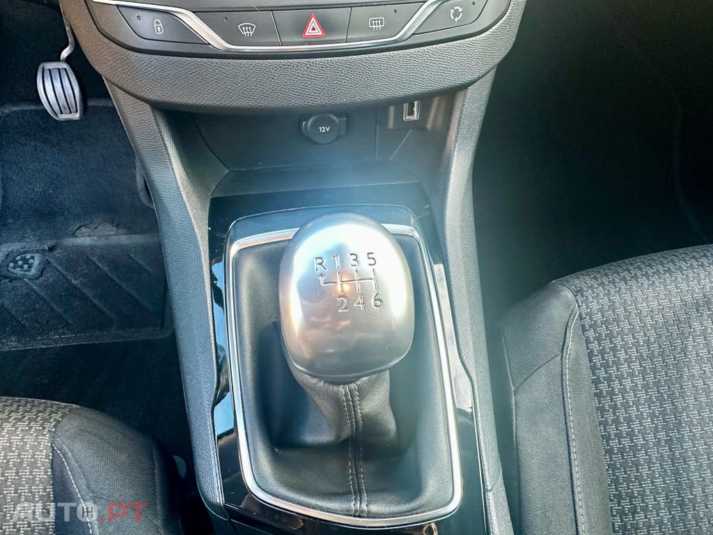 Peugeot 308 1.5 BlueHDi Style