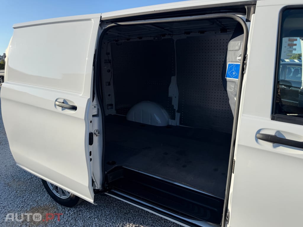 Mercedes-Benz Vito 114 CDi 3LUG